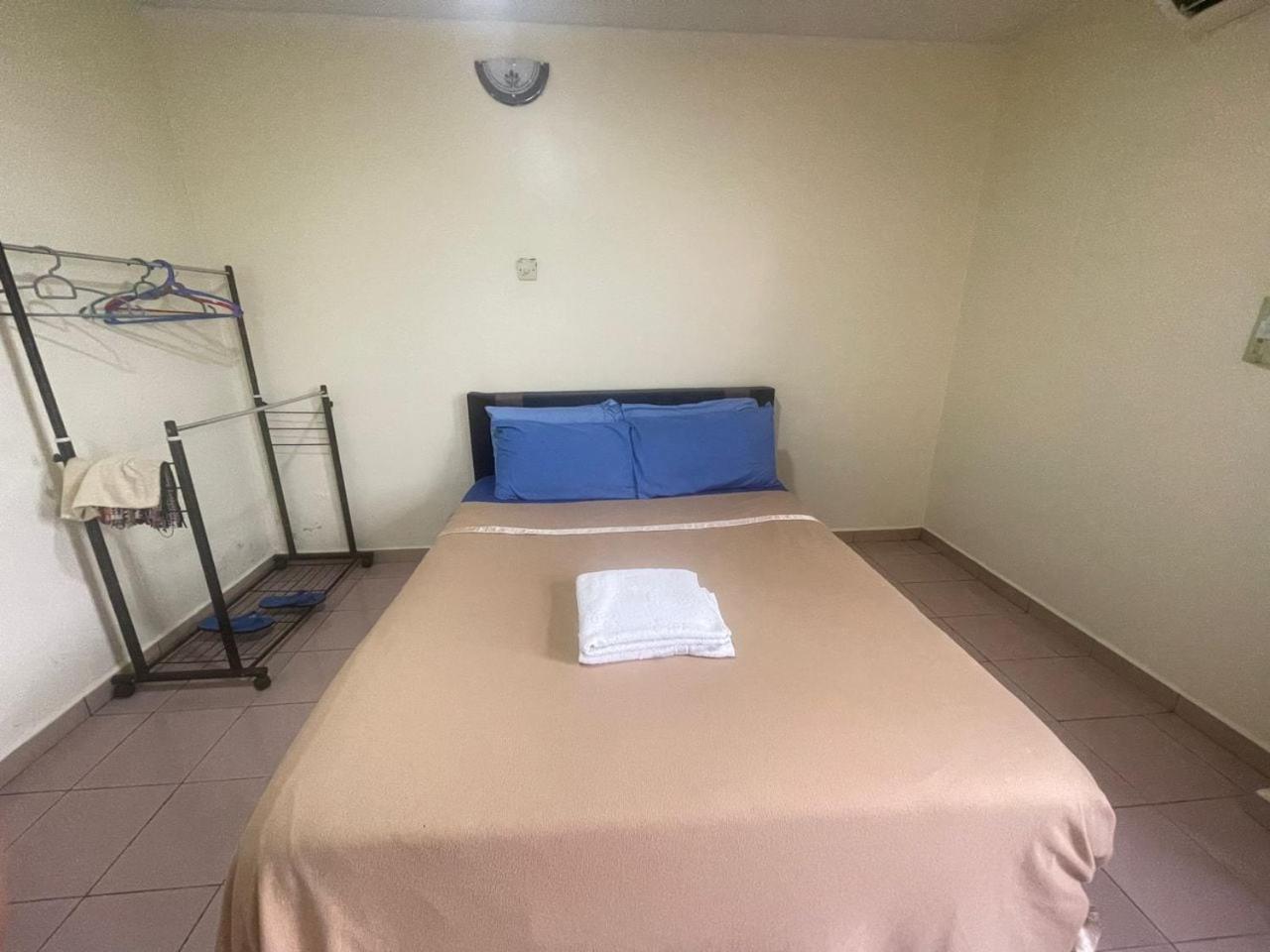 Oyo 90914 Hotel Mei Wah Kampong Selanchor Exteriér fotografie